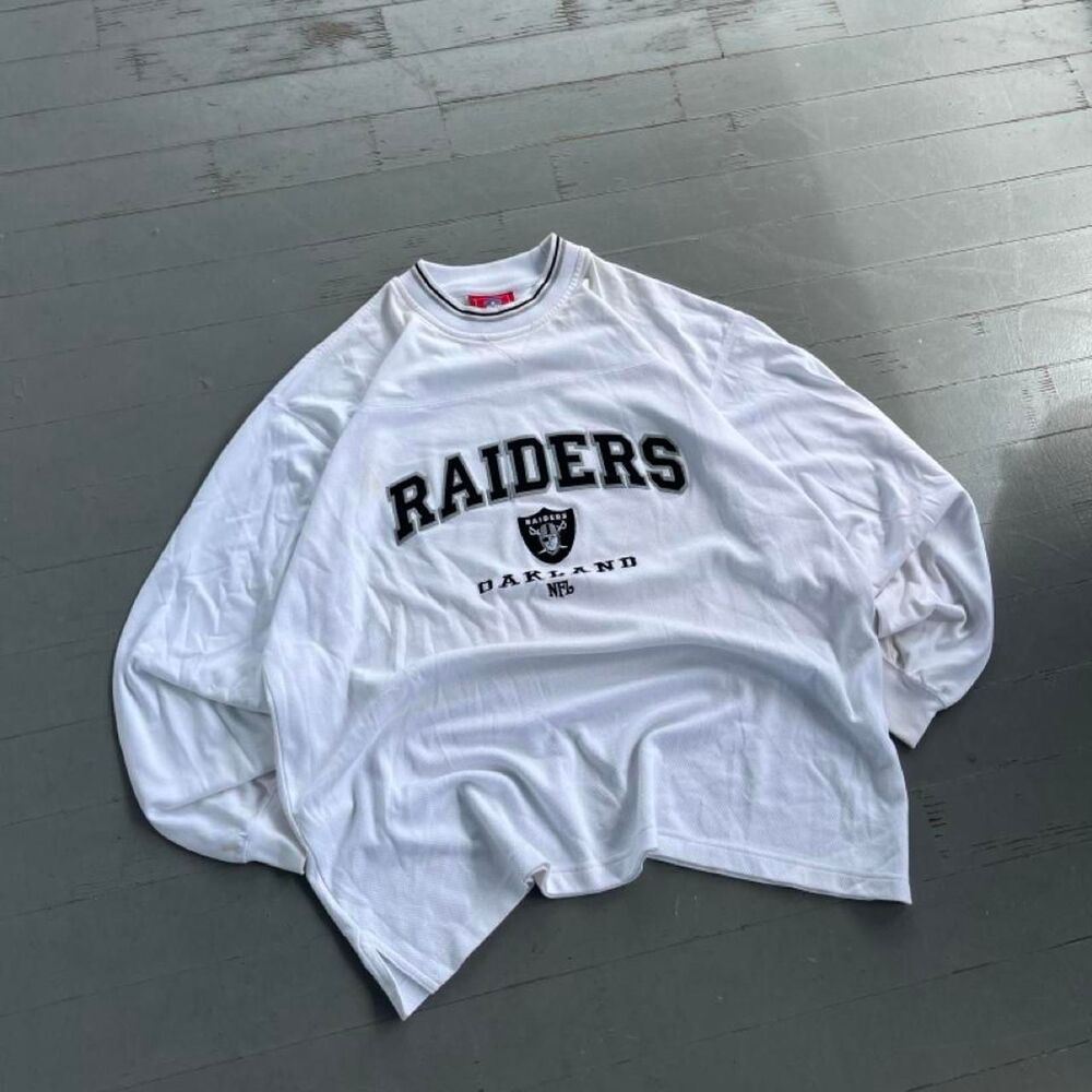 Vintage NFL Oakland/Las Vegas Raiders Football Crewneck Longsleeve